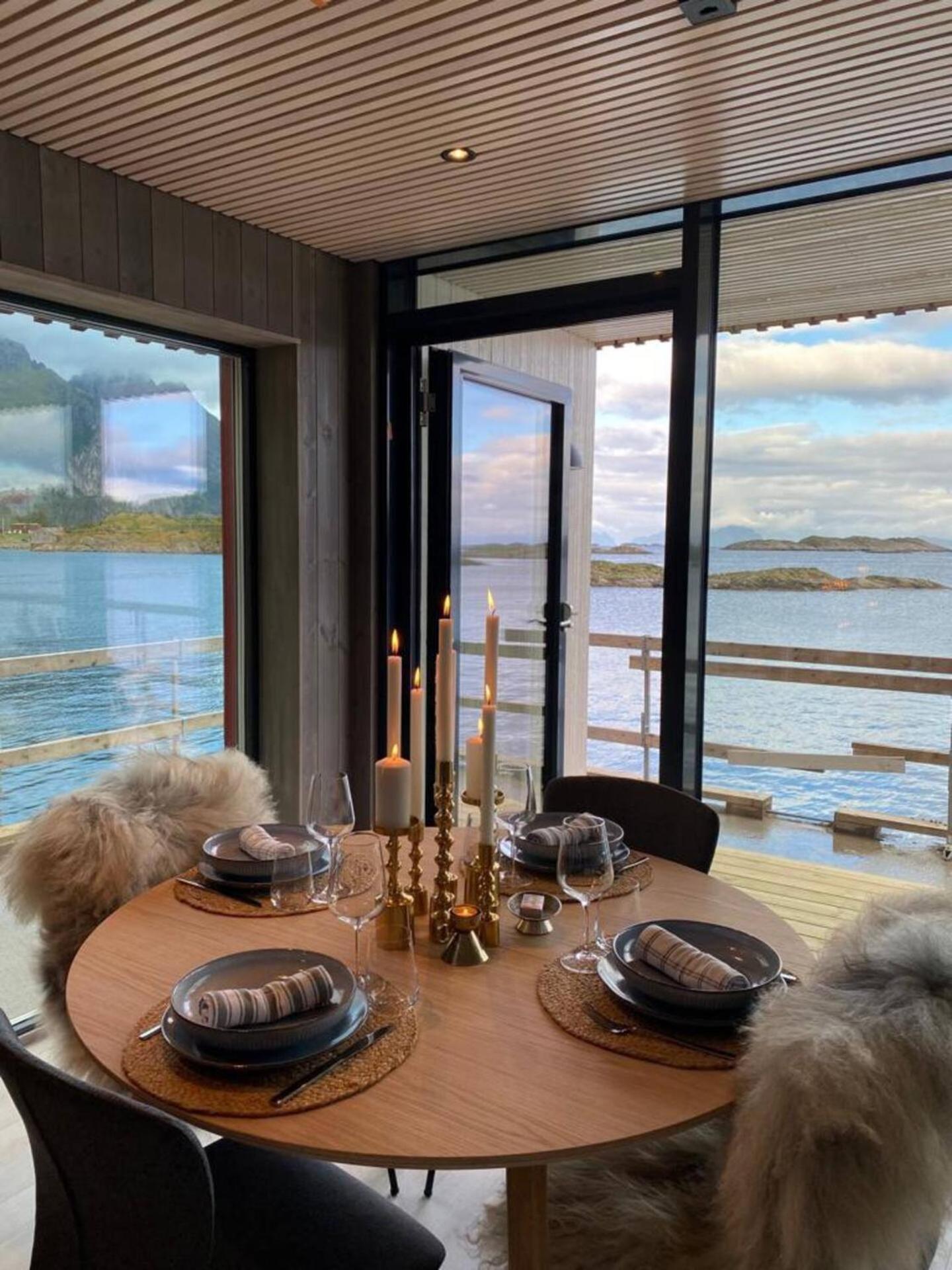 Waterfront Apartment With Panoramic Sea View Henningsvaer Exterior foto